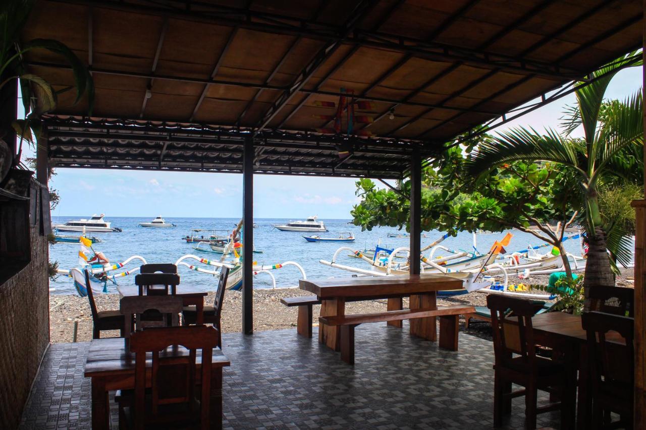 COCONUT BEACH BUNGALOWS&WARUNG Exst Teman-Teman 2 garden view Amed Exterior foto